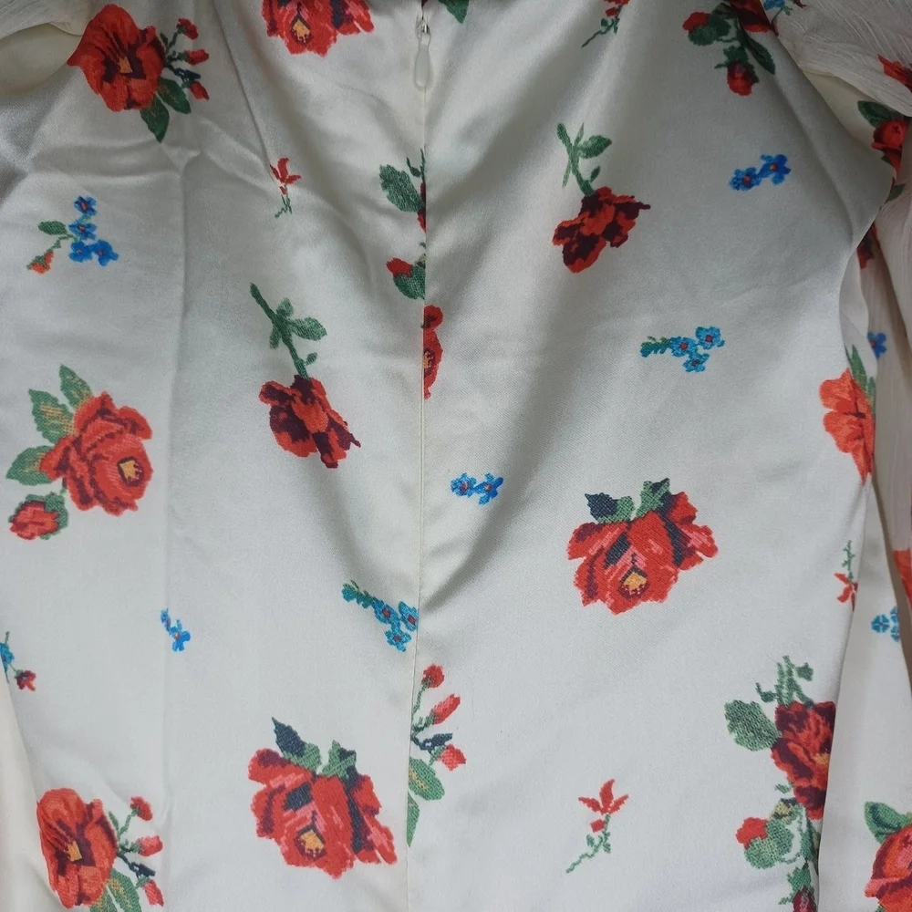 WeWoreWhat chic long